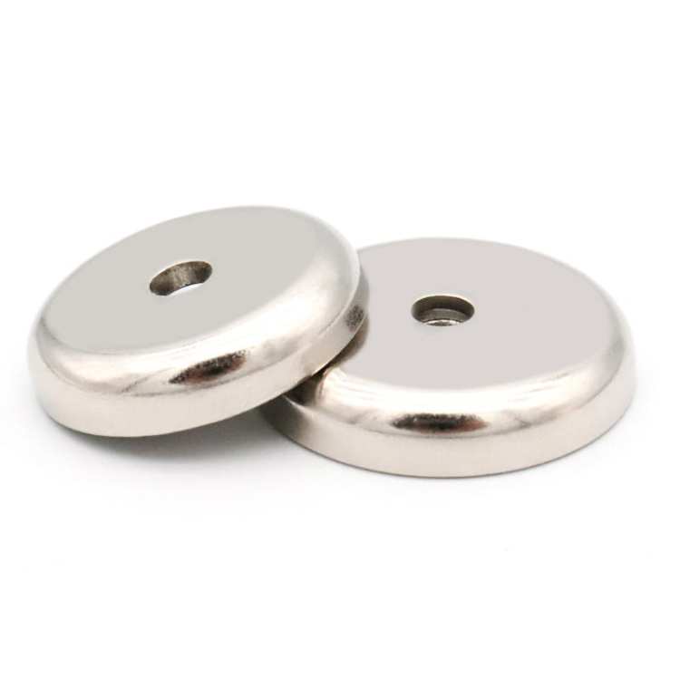 UCHWYT MAGNETYCZNY OBUDOWA STALOWA WKRĘT 32x7 mm 7