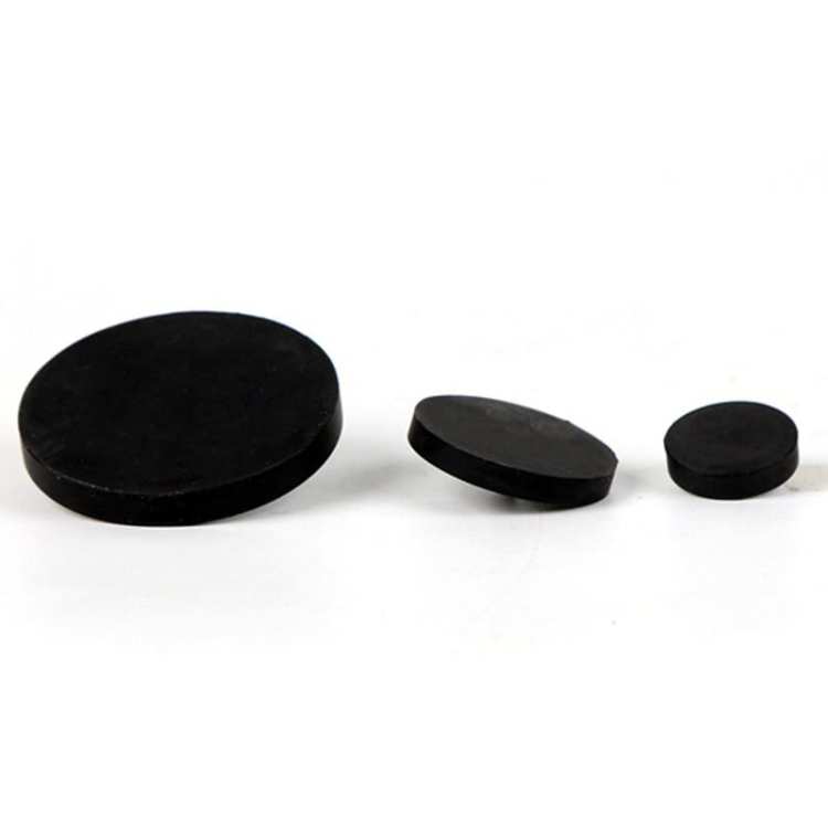 UCHWYT MAGNETYCZNY GWINT M4 OBUDOWA GUMOWA 31x6 mm 4