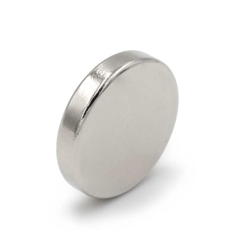 Magnes neodymowy 15x3 mm / N45 walcowy