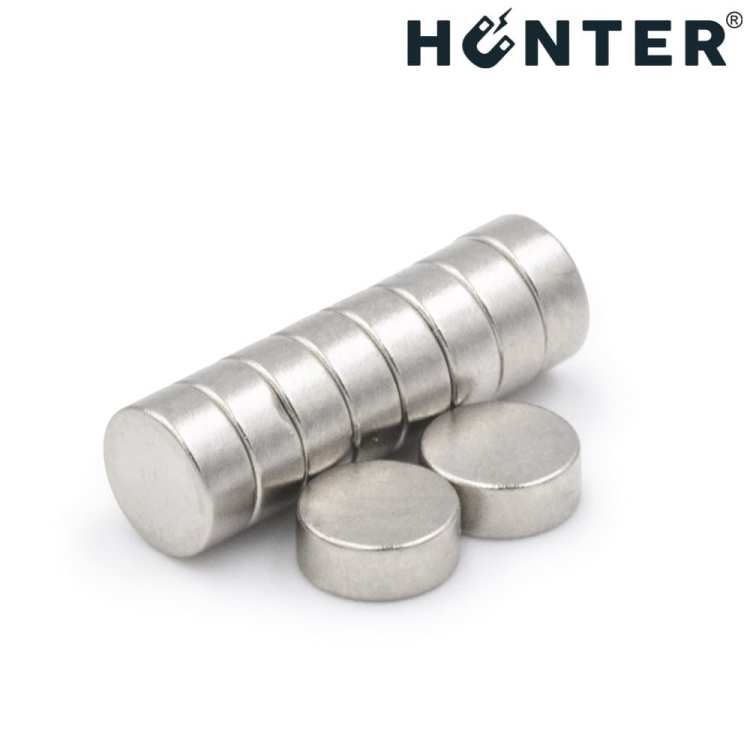 Magnes neodymowy 5x2 mm / N45 walcowy 8