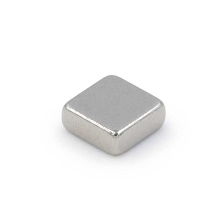 Magnes neodymowy 5x5x2mm / N45 płytkowy