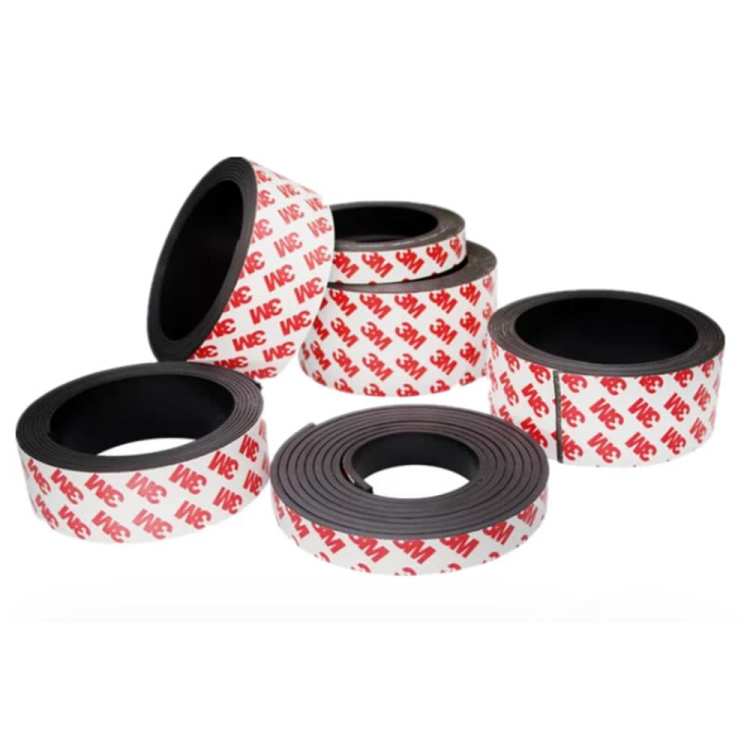 Taśma magnetyczna z klejem 3M 40mm /1,5mm/ 100cm 5