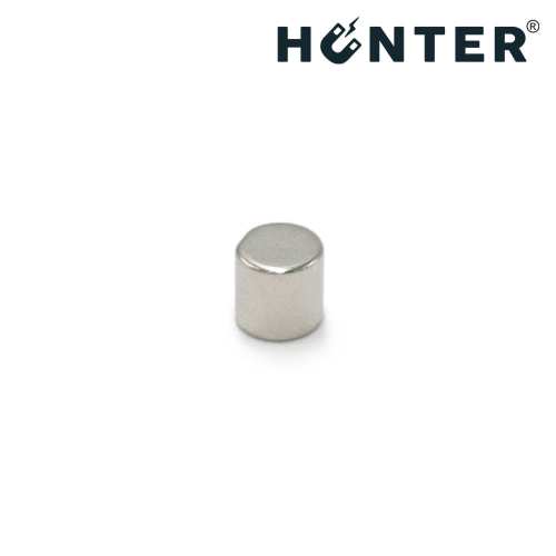Magnes neodymowy walcowy 6×6 mm N45 – widok pojedynczego magnesu, Magnesy Hunter