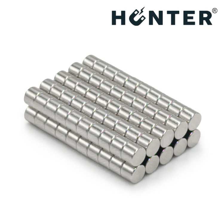 Magnesy neodymowe walcowe 4×3 mm N45 – zestaw, Magnesy Hunter