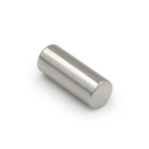 Magnes neodymowy walcowy 6×15 mm (pręt), klasa N45 – Magnesy Hunter