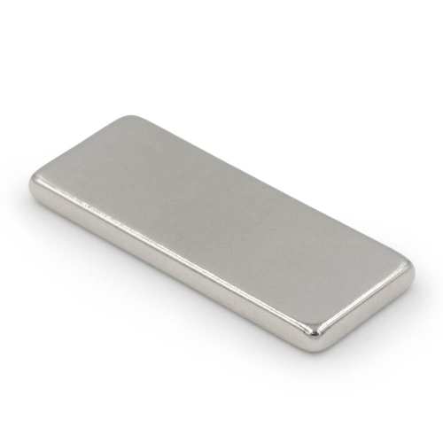 Magnes neodymowy płytkowy 25×10×2 mm, klasa N45 – Magnesy Hunter