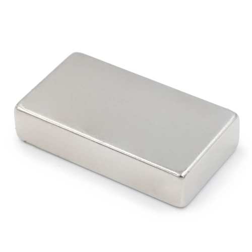 Magnes neodymowy płytkowy 45×25×10 mm, klasa N45 – Magnesy Hunter