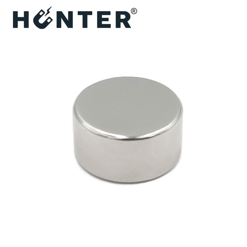 MAGNES NEODYMOWY 15x8 mm / N45 WALCOWY 2