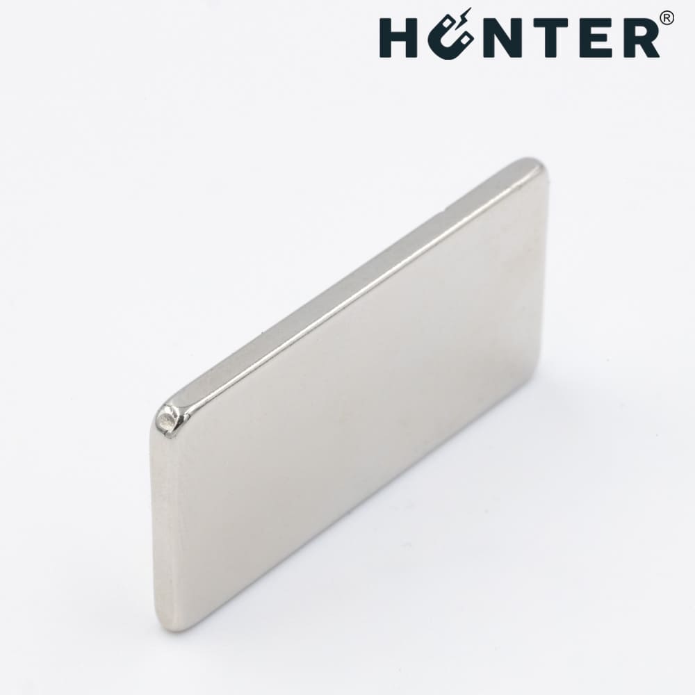 Magnes neodymowy 30x15x2mm / N45 płytkowy 5