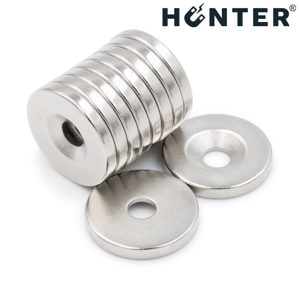 Magnes neodymowy 14x2 mm z otworem 7x3.5 mm / N45 pod wkręt 9