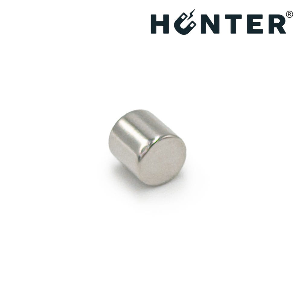Magnes neodymowy walcowy 6×6 mm N45 – widok pod kątem, Magnesy Hunter