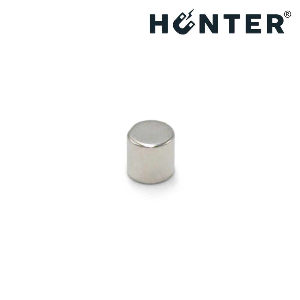 Magnes neodymowy walcowy 6×6 mm N45 – widok pojedynczego magnesu, Magnesy Hunter