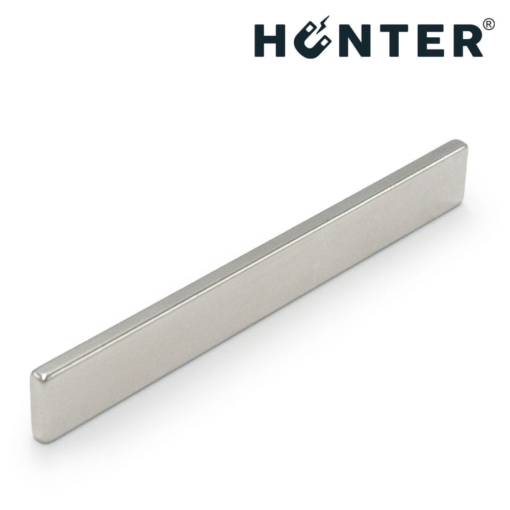 Magnes neodymowy płytkowy 80×10×3 mm N45 – widok poglądowy, Magnesy Hunter